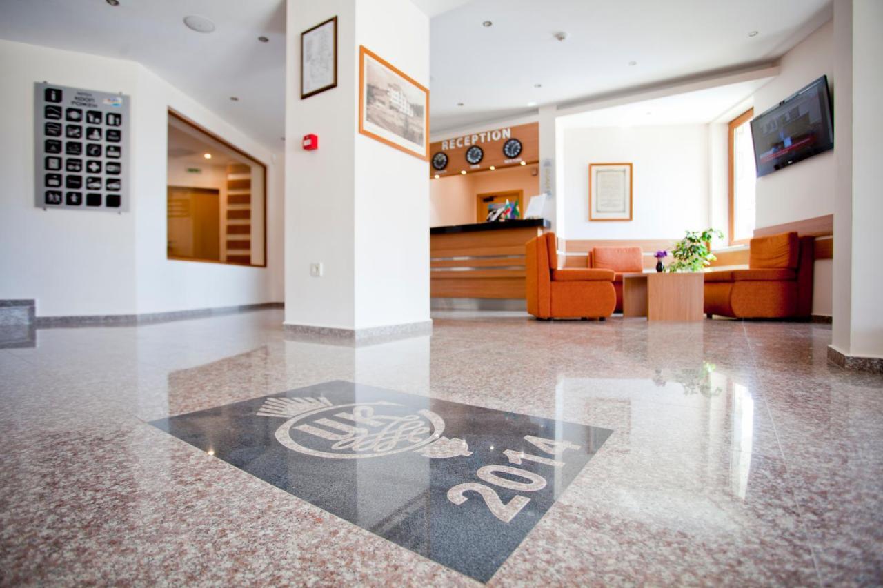 Hotel Coop Rozhen Pamporovo Dış mekan fotoğraf